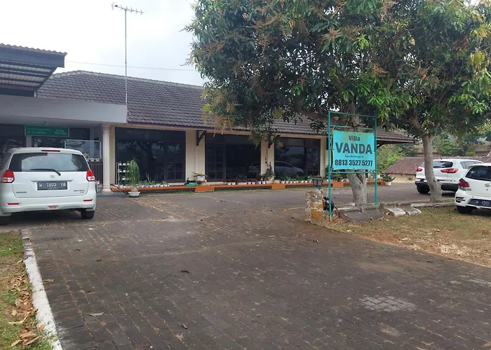 Vanda Villa Batu